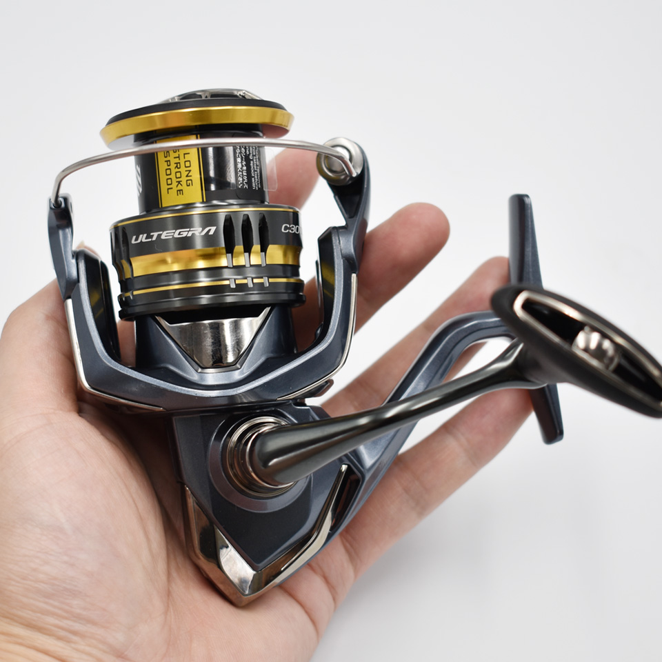 シマノ釣りリール ULTEGRA スピニングリールフィーダー - Abu Garcia Reel Revo のレビューと価格